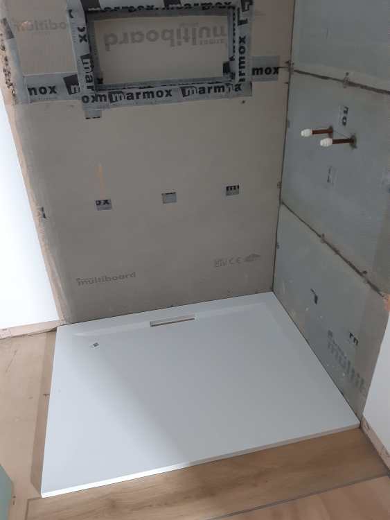 ShowerTray.thumb.jpg.c9594092883ab8f62d4ff31310541450.jpg