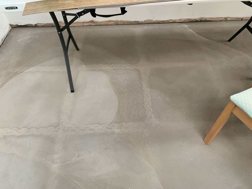 FloorDry2.jpg