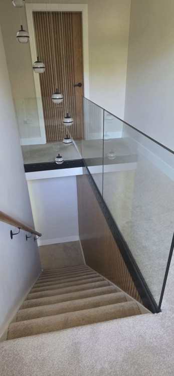 Banister1.thumb.jpeg.066f9cb44a49f2ee625ce360f8a2b622.jpeg