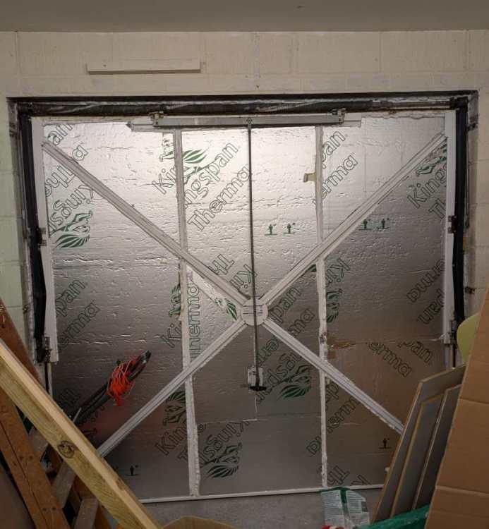 garage-door-insulated.thumb.jpg.22542295ee363d0d2fda5fd9de9bb1db.jpg